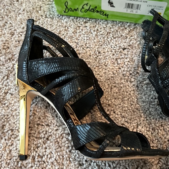 Sam Edelman black with gold heels size 7 - Picture 1 of 4